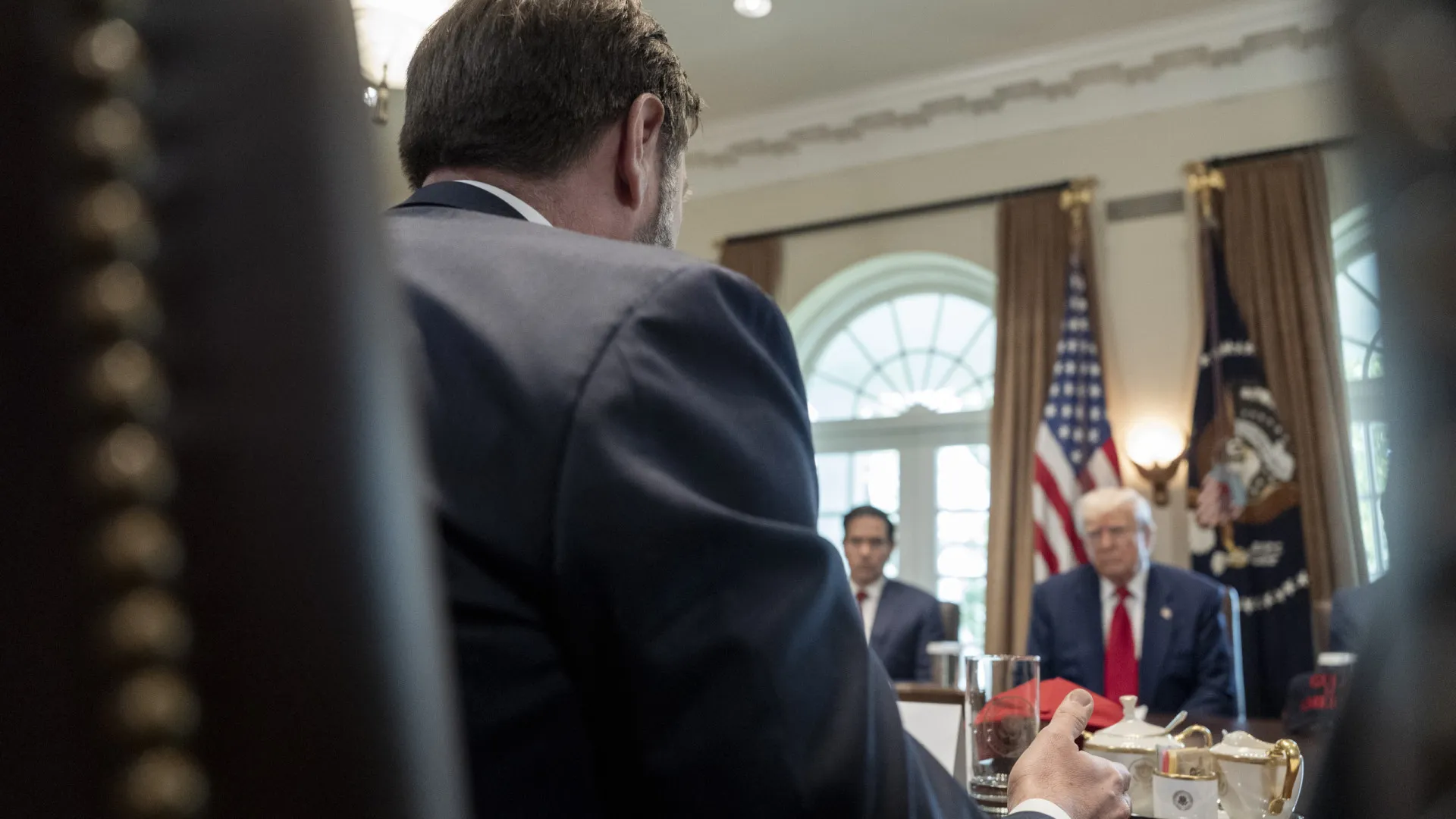 Parlamento dos EUA rejeita resolução para bloquear tarifas de Trump