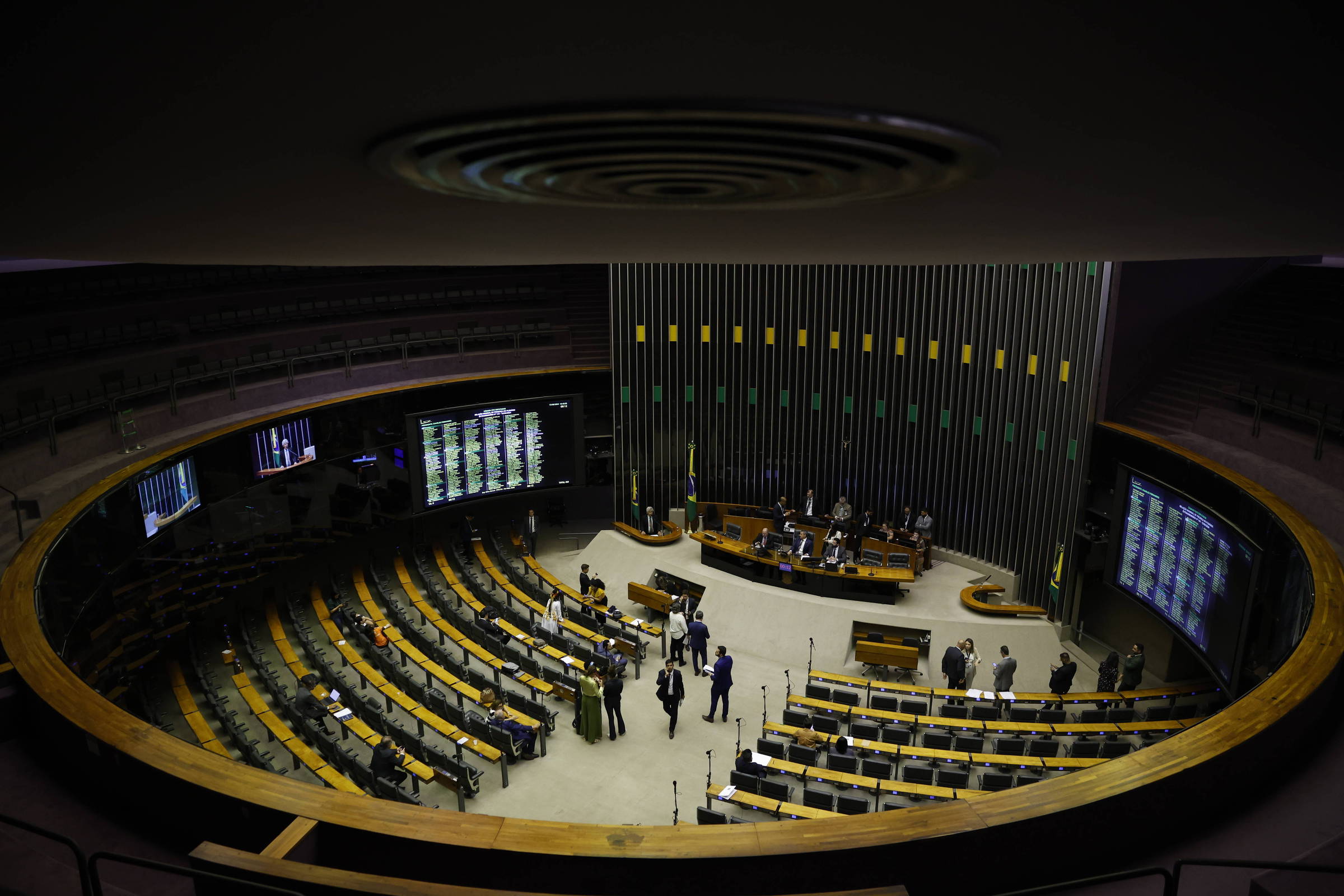 Reforma tributária: entidades querem revisão de multas - 04/05/2025 - Que imposto é esse