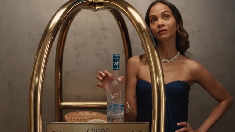 Grey Goose e Zoe Saldaña agitam a cura de esgotamento de inspiração européia