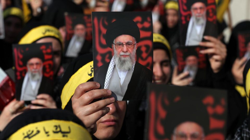 Israel diz que faltou “oportunidade” para matar Khamenei