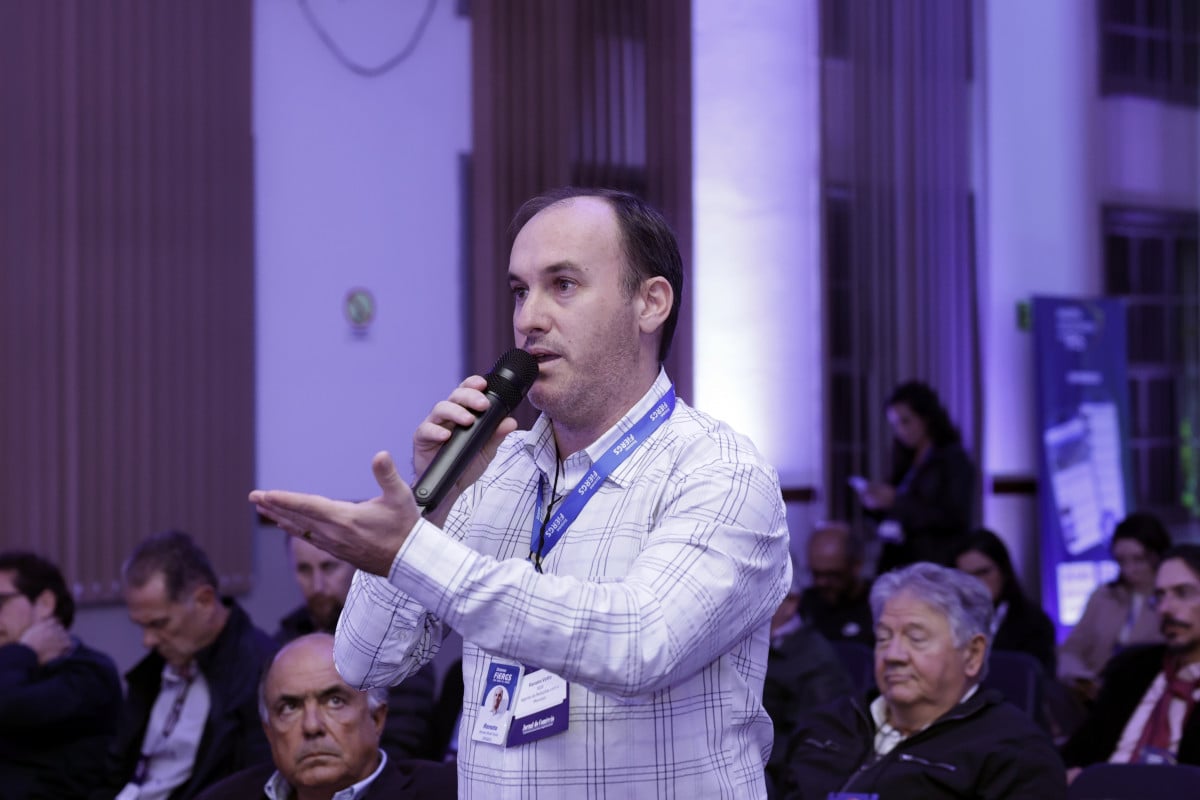 Renato Votto, Agente de Relações com o Mercado do Sesi