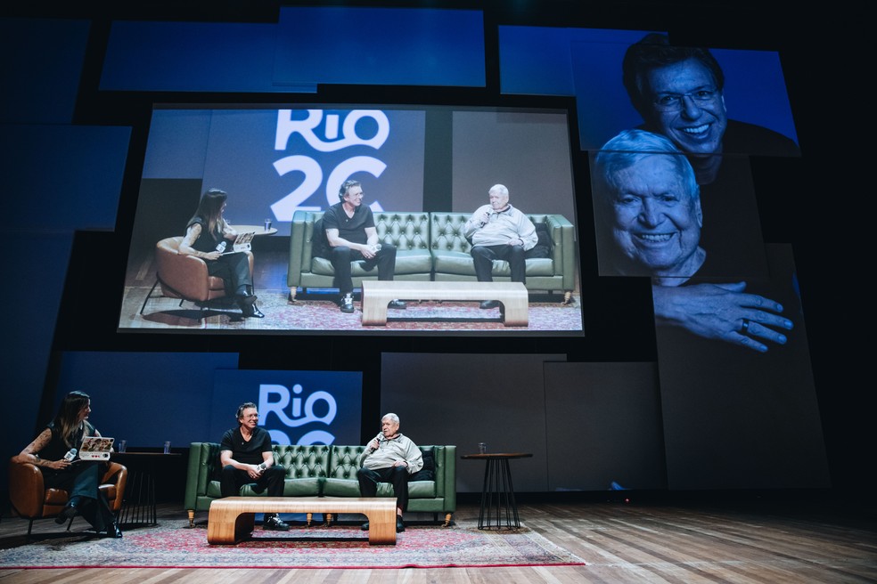 “Boni e Boninho, o DNA do Entretenimento Brasileiro” foi a palestra apresentada por pai e filho que fizeram história na TV — Foto: Divulgação/Rio2C