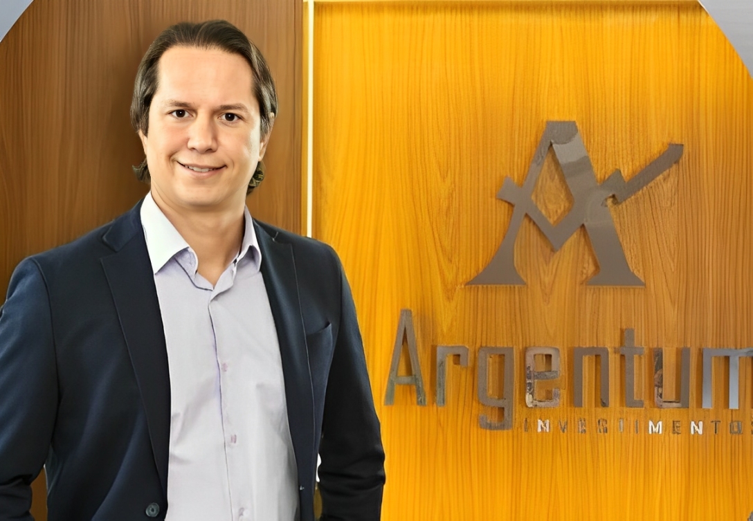 XP libera 16 mil bolsas para formação de assessores de investimentos