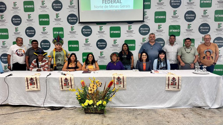 reunião_cneei.jpeg
