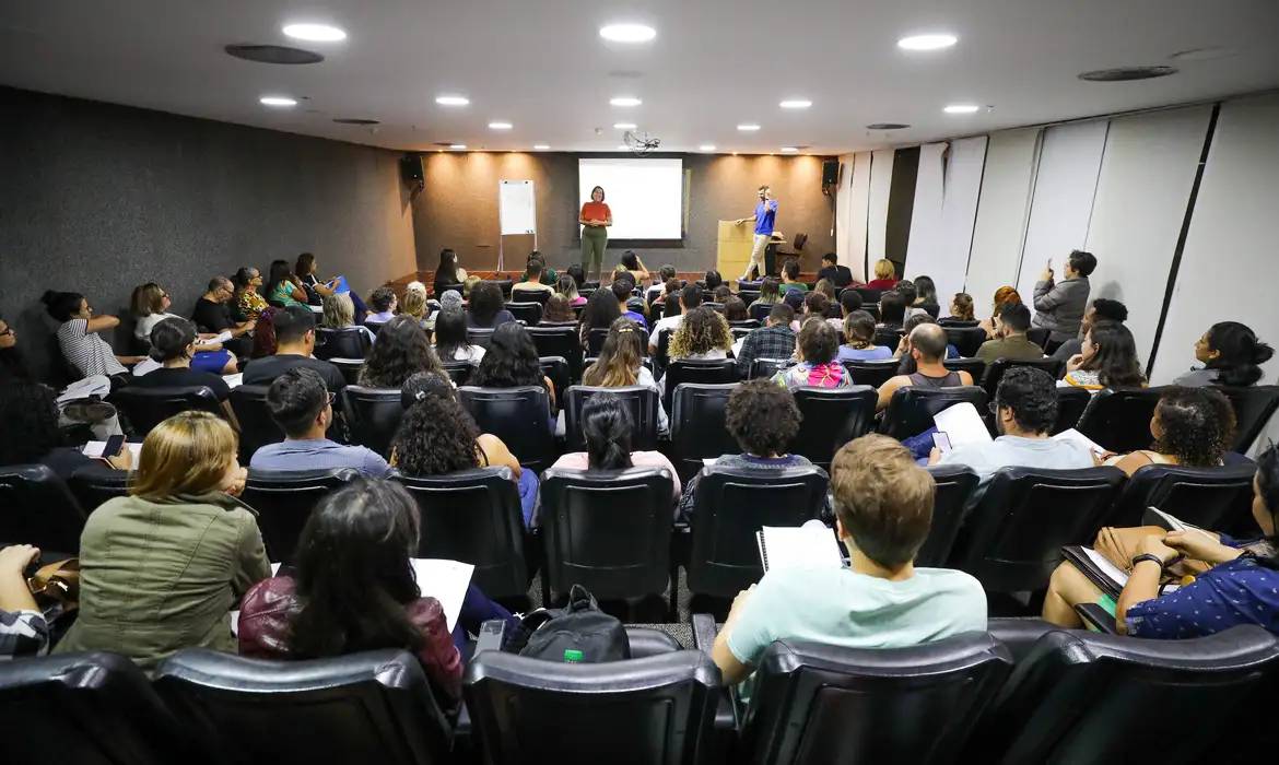 governo publica edital do “Enem dos Concursos”; confira as regras