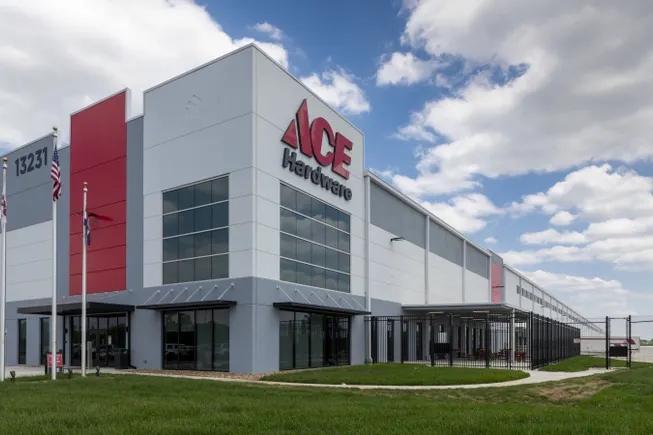 Ace Hardware lança rede de mídia de varejo