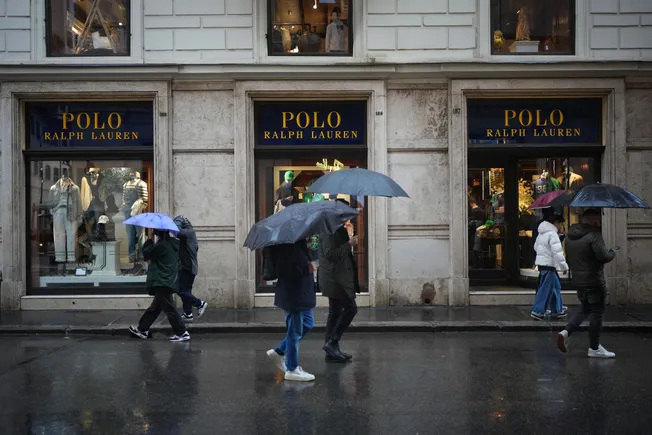 Ralph Lauren's Polo Bear Plots Art Heist no primeiro filme de animação do mascote