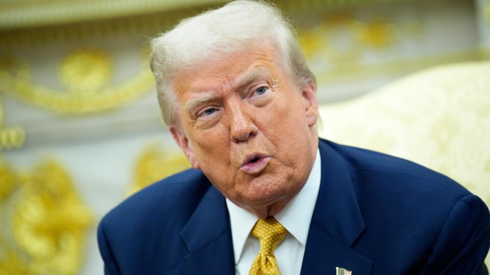 Trump quer fim de cobertura para aborto no seguro de veteranos