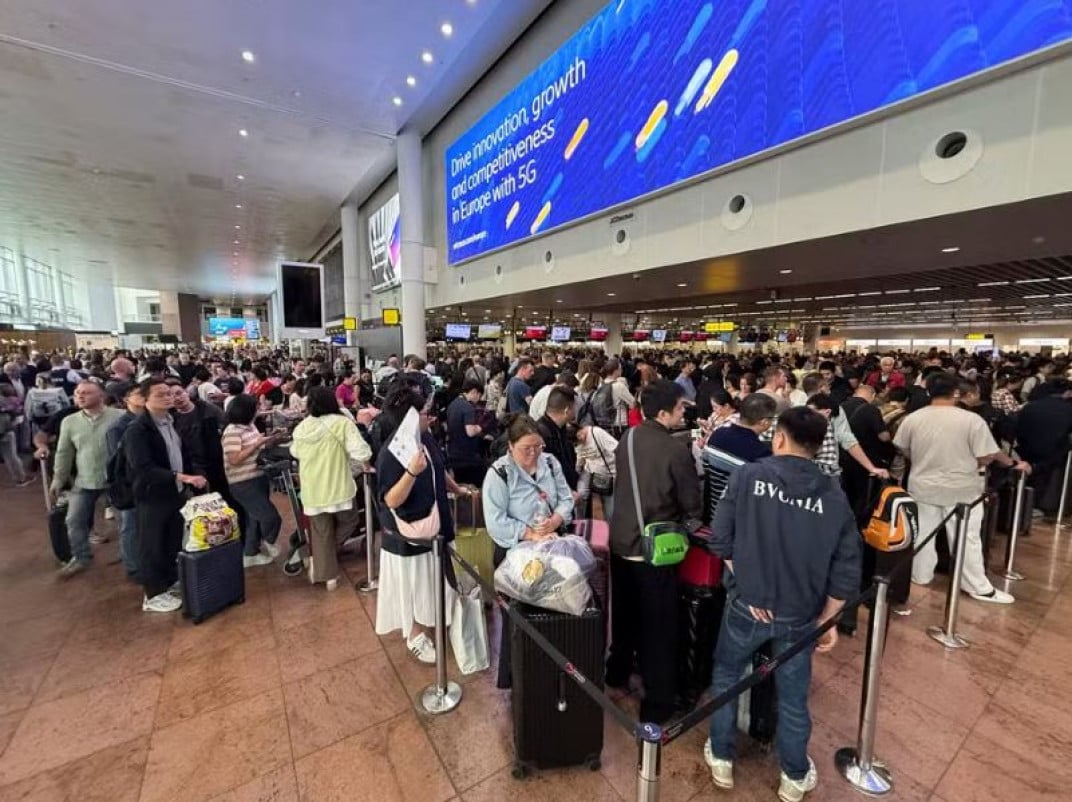 Ataque cibernético afeta operação de aeroportos europeus e causa atrasos em voos