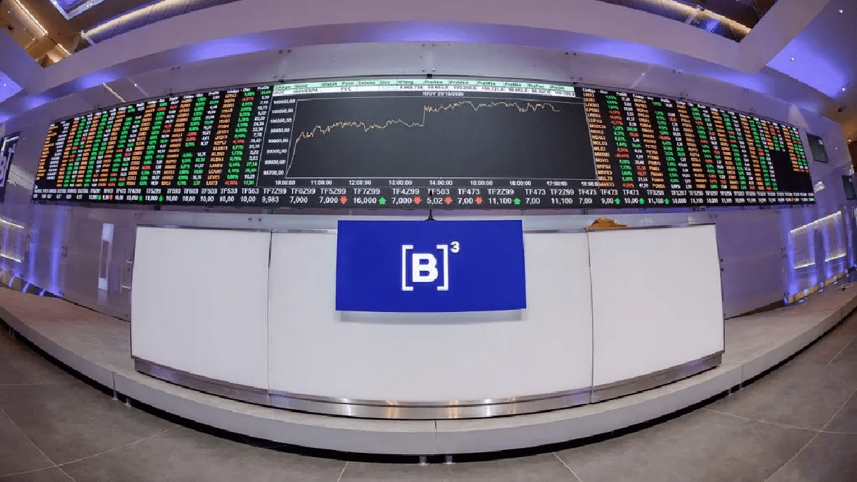 B3 lança programa para especialização de assessores em BDRs, ETFs e FIIs