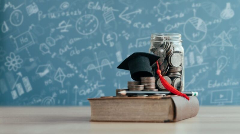 Como as escolas podem tomar melhores decisões de investimento sobre ferramentas?