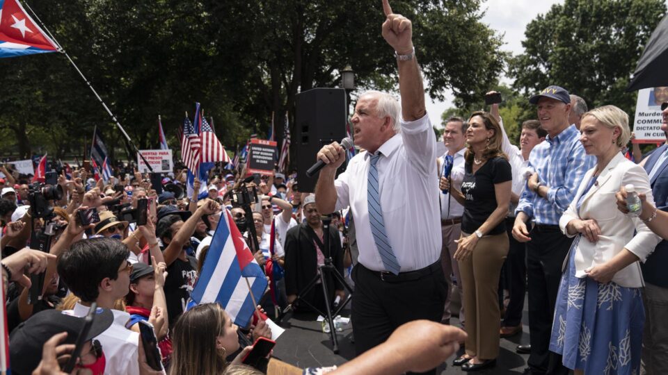 Deputado americano diz que Lula precisará “recorrer a Cuba”