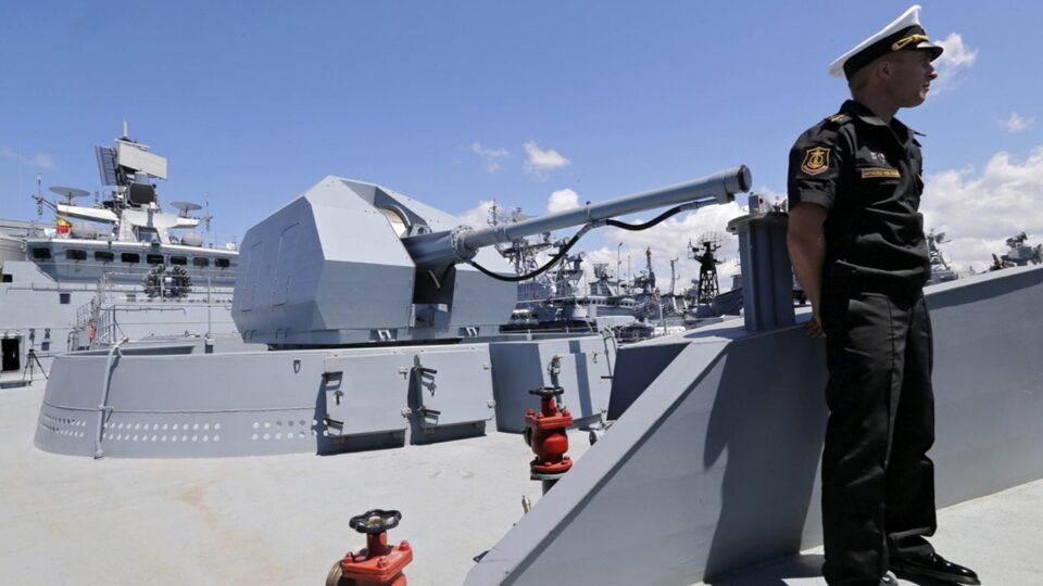 Rússia renova estratégia naval após ser humilhada no Mar Negro