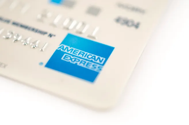 American Express estreia rede de anúncios com capacidade de segmentação contextual