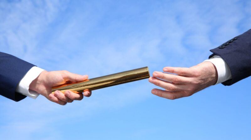 6 sinais reveladores de dependência do fundador que você precisa conhecer