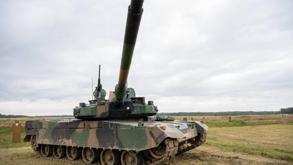 Como países da Europa estão investindo em defesa