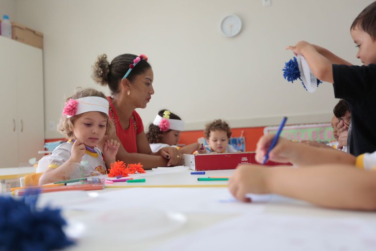 Estudo aponta avanços e desafios no acesso a creches e pré-escolas