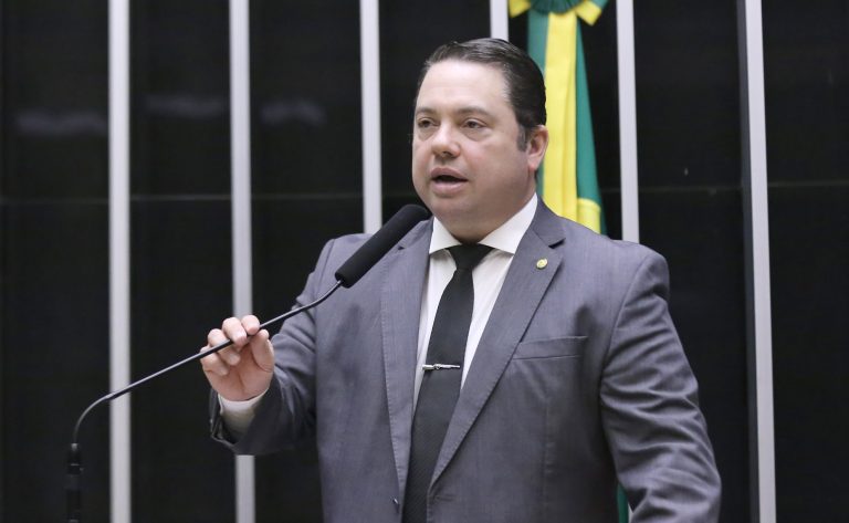 Deputado Rodolfo Nogueira (PL-MS) fala no Plenário da Câmara dos Deputados