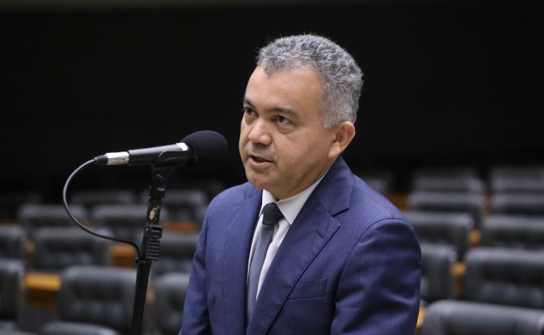 Votação de propostas legislativas. Dep. Cleber Verde (MDB-MA)