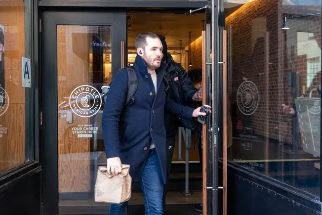 Chipotle apresenta plano de marketing robusto em meio à busca por CMO 'unicórnio'