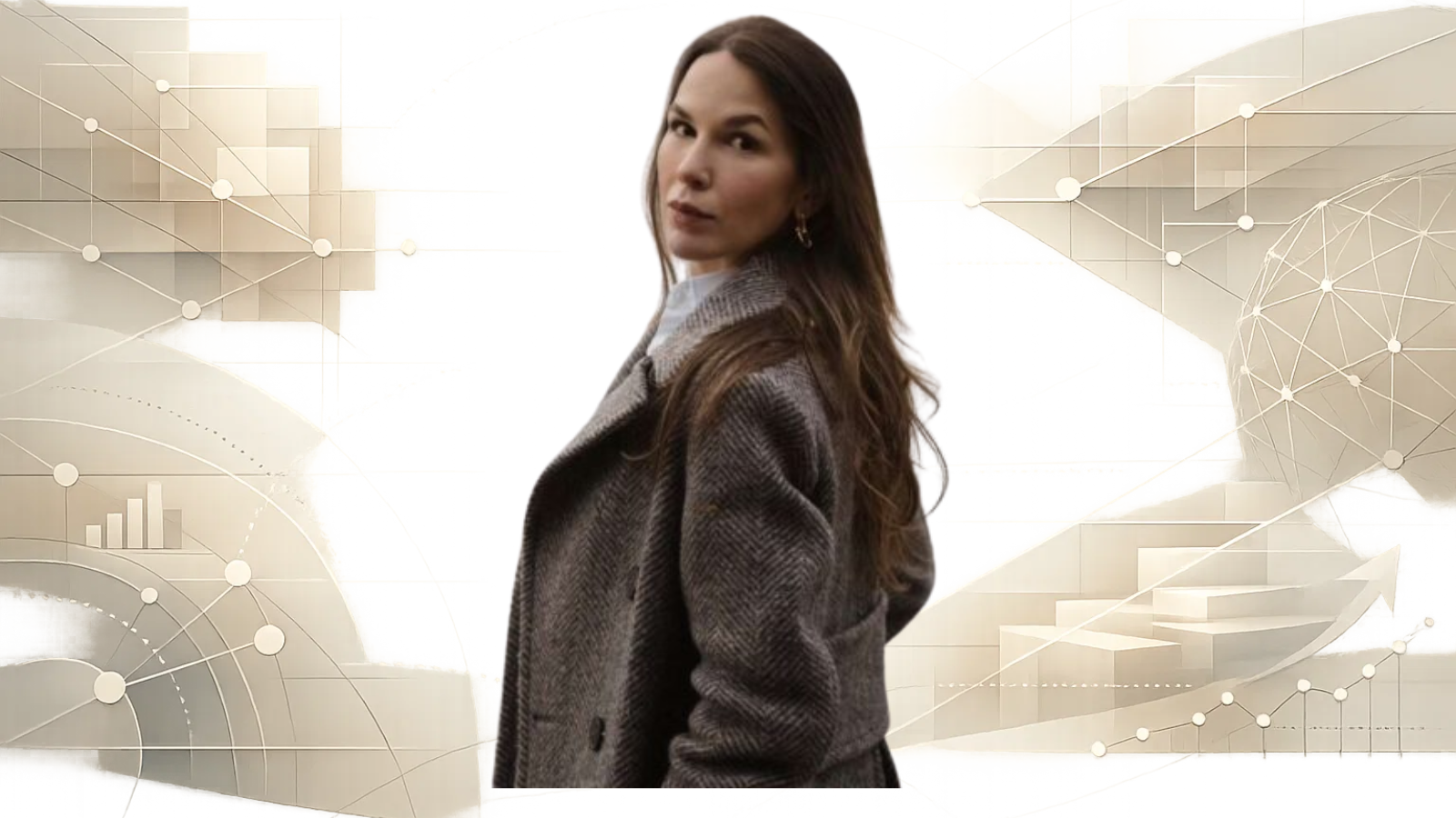 Mariana Tassin em retrato editorial com fundo abstrato que representa estrutura organizacional, tecnologia e crescimento estratégico