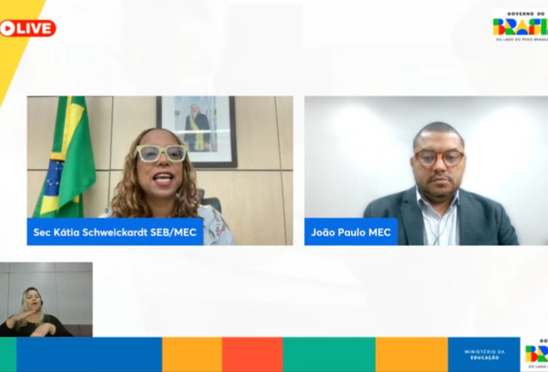 Webinário discute avaliações formativas para alfabetização