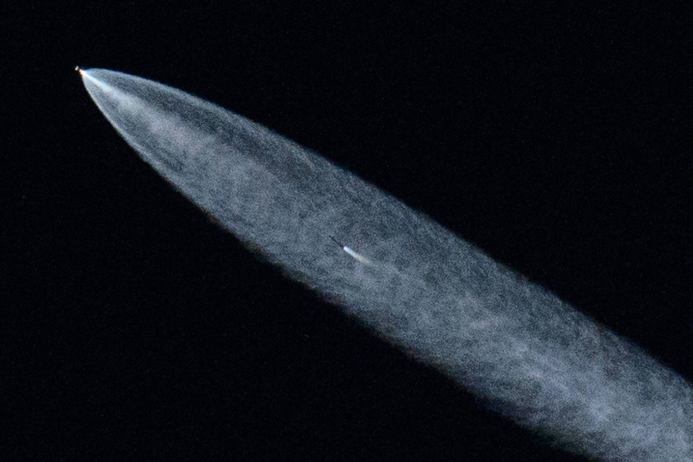 SpaceX quer pôr 1 milhão de satélites na órbita da Terra - 15/03/2026 - Ciência