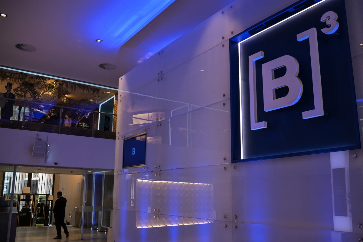 Taxas de juros saltam na sessão e corte de 0,5 pp da Selic em março é colocado em xeque