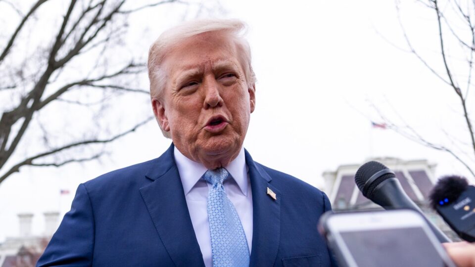 Trump suspende ataques à infraestrutura de energia do Irã