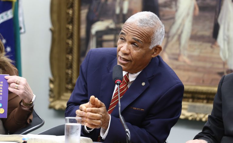 Abertura da Semana da Criança. Dep. Pastor Sargento Isidório (AVANTE-BA)