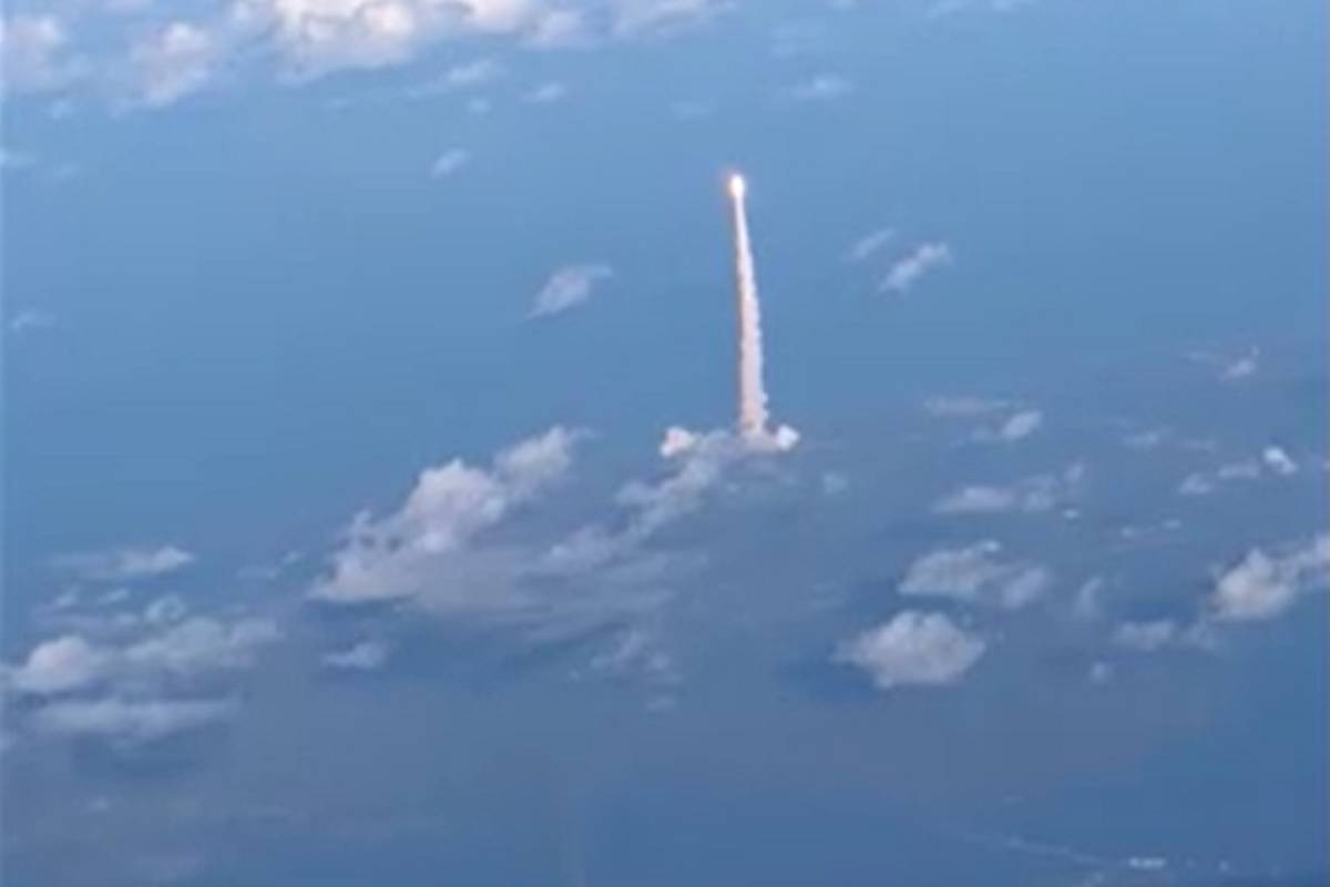 Passageiros assistem do céu ao lançamento da Artemis 2 - 02/04/2026 - Ciência