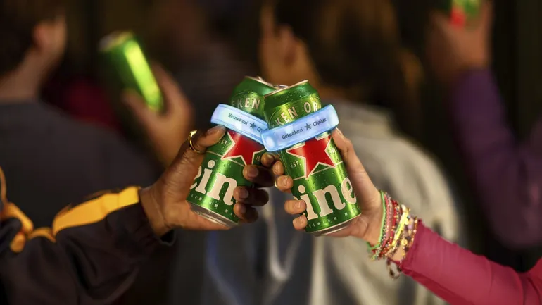 Heineken levanta a taça para se conectar por meio de gostos musicais compartilhados