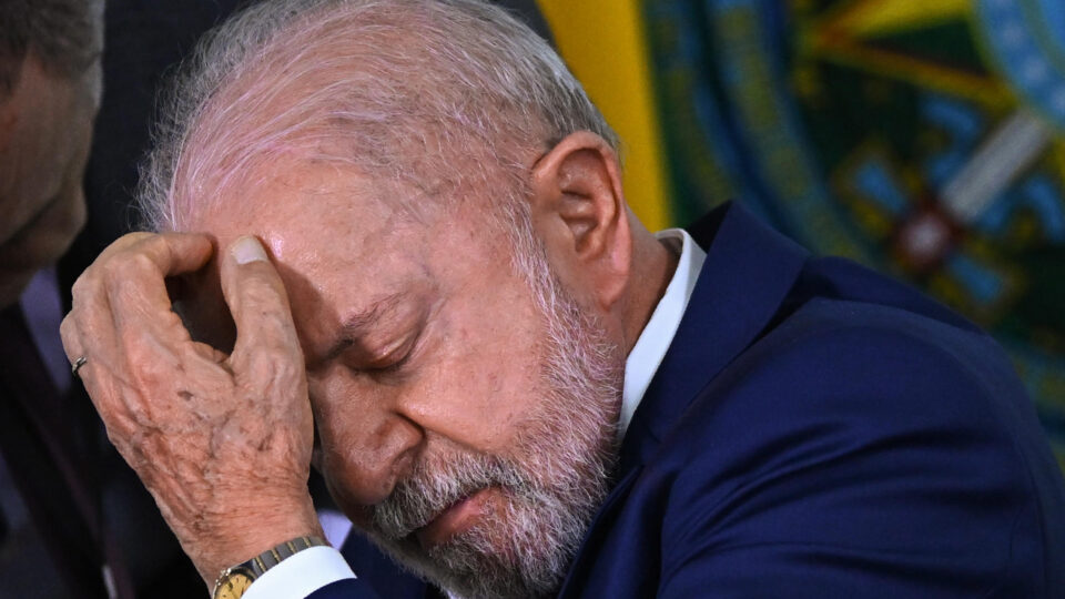 Lula lança novo plano contra endividamento das famílias