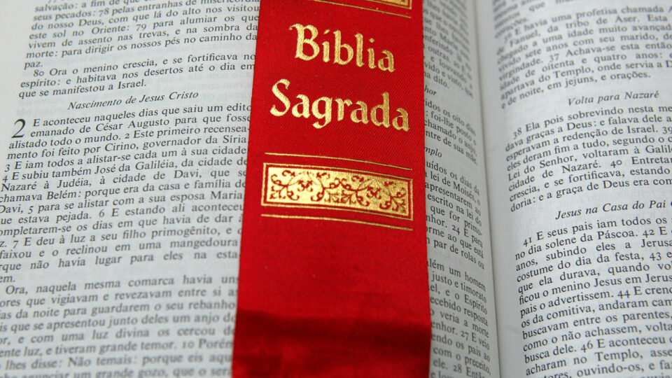 Padre chileno ordenado aos 64 anos: conheça Juan Daza Jara