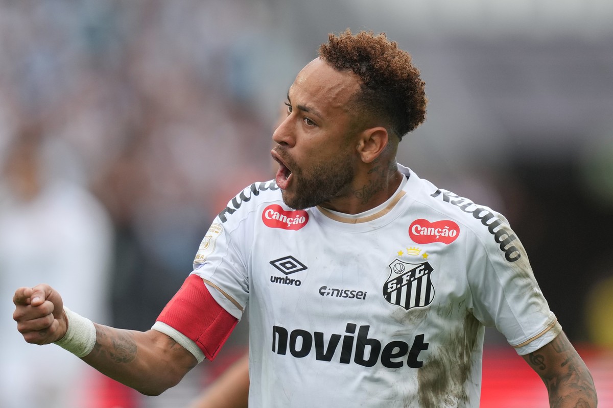 Neymar desvaloriza R$ 1 bilhão e aos 34 anos vale o mesmo que aos 18 | Empresas
