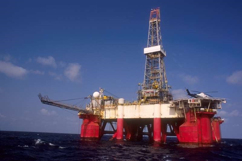 Preço do petróleo abre semana com maior valor desde março após Trump ameaçar aniquilar Irã
