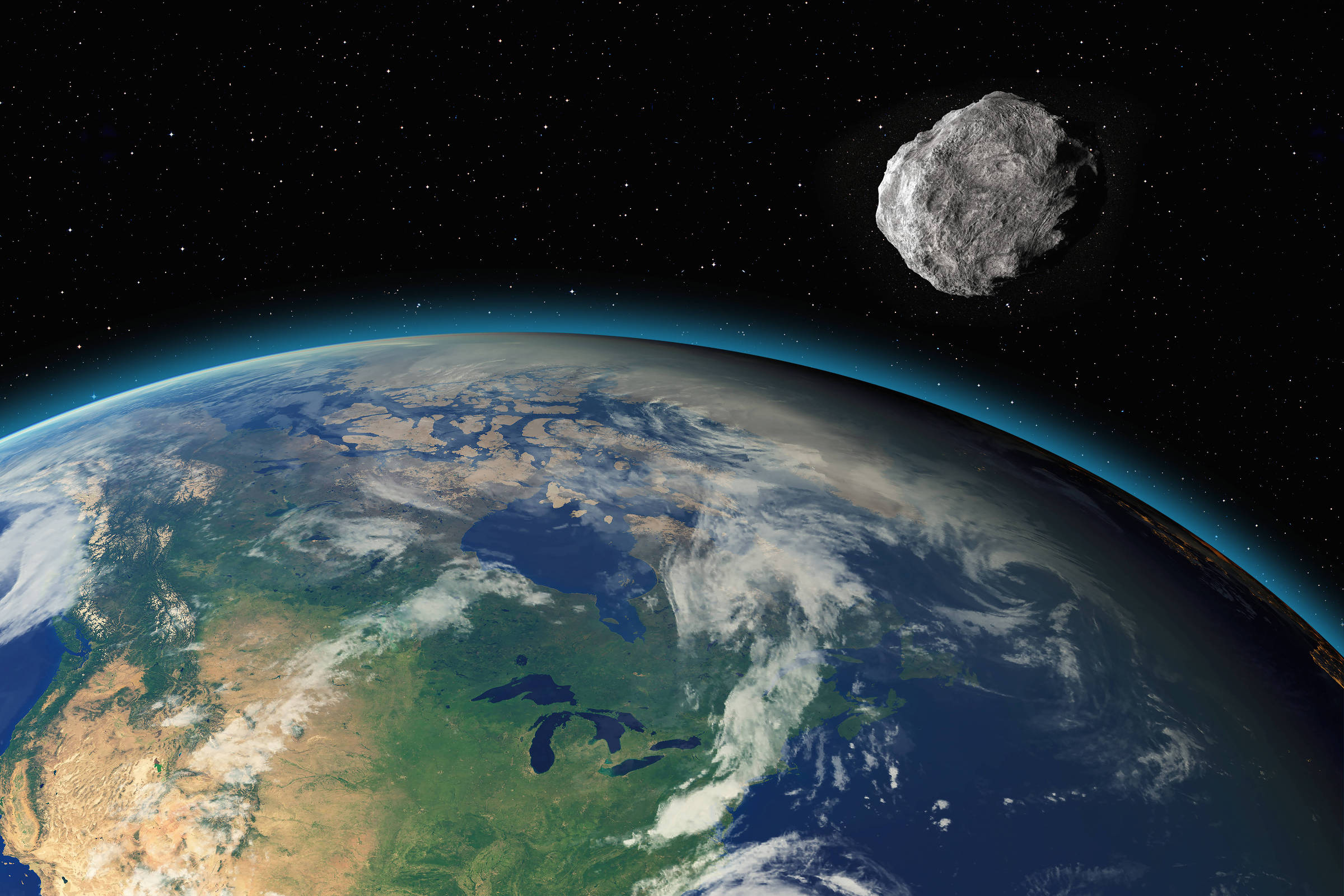 Asteroide rochoso se aproxima da Terra vista do espaço, com continentes e nuvens visíveis sob a atmosfera azul.