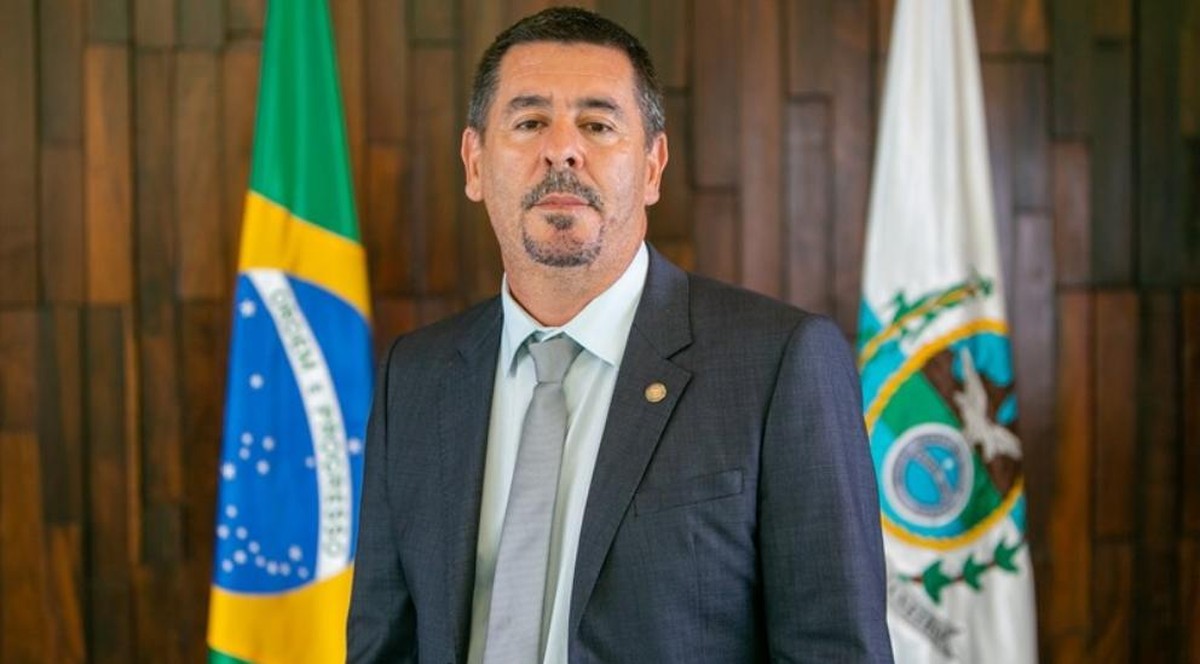 Deputado Val Ceasa diz que é alvo de perseguição política por operação que apura elo com facção | Política