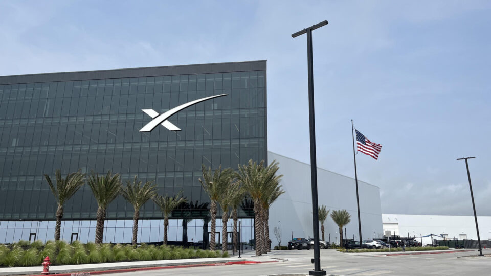 Funcionários da SpaceX podem ter ficado milionários após IPO