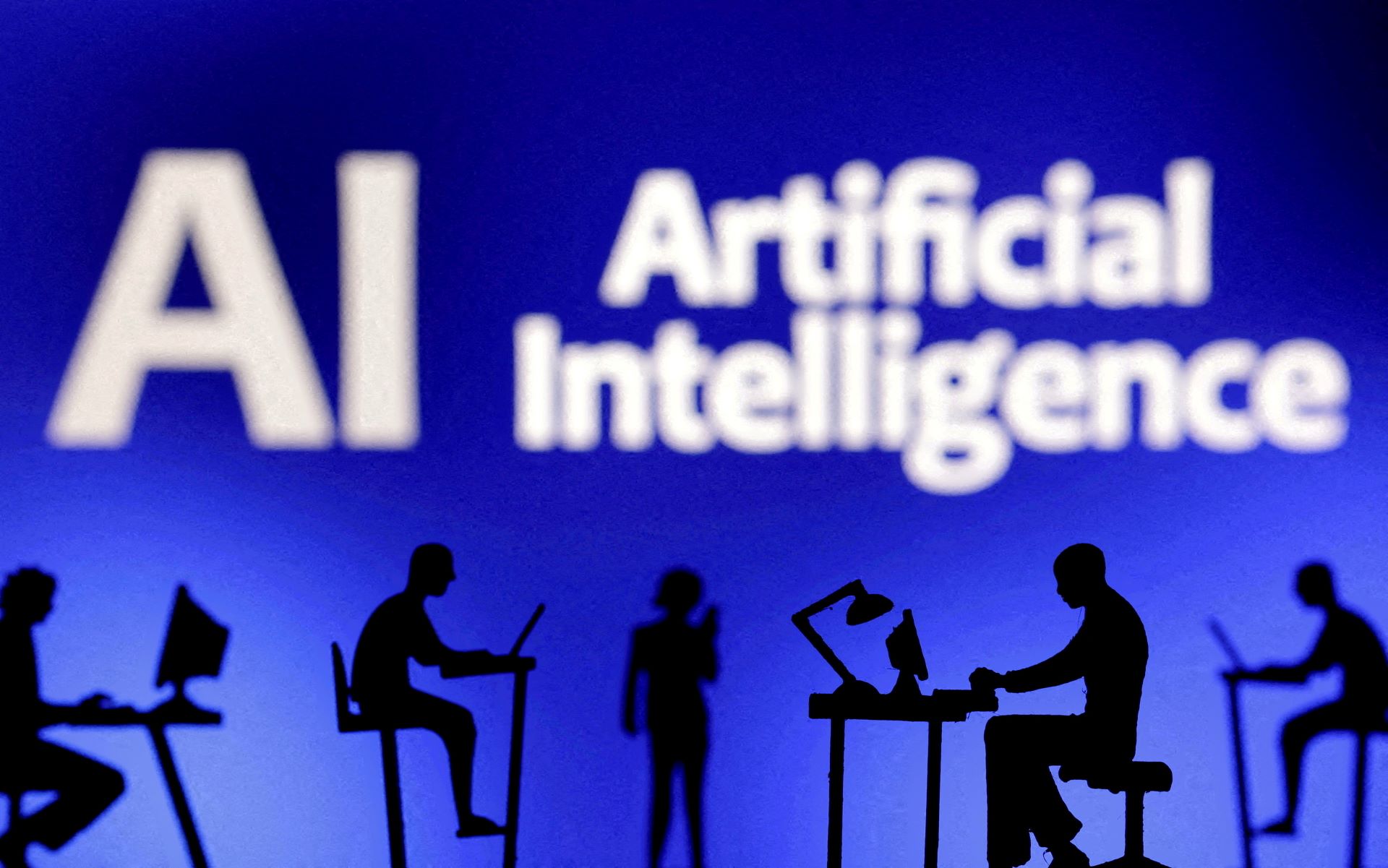 Inteligência artificial já é essencial; veja como aprender do zero