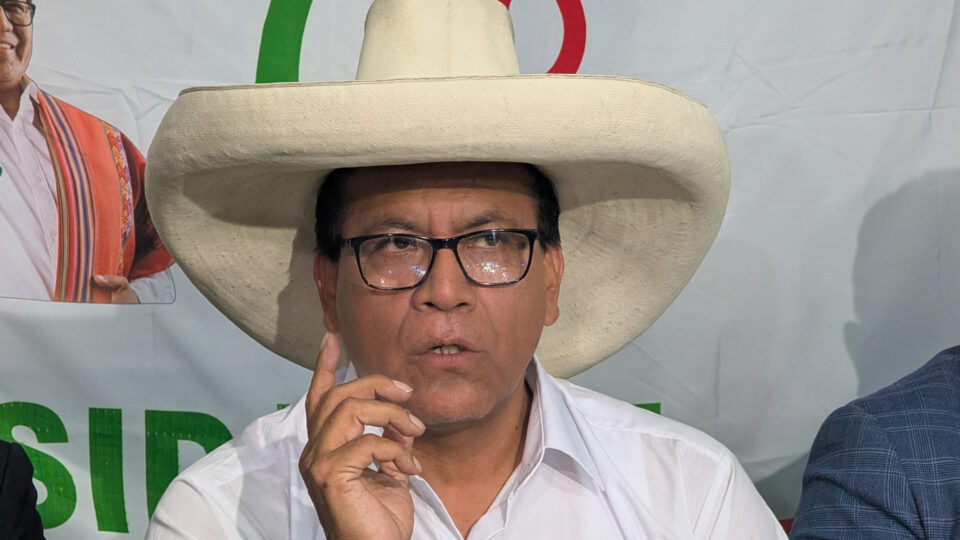 Justiça do Peru levará a julgamento candidato presidencial