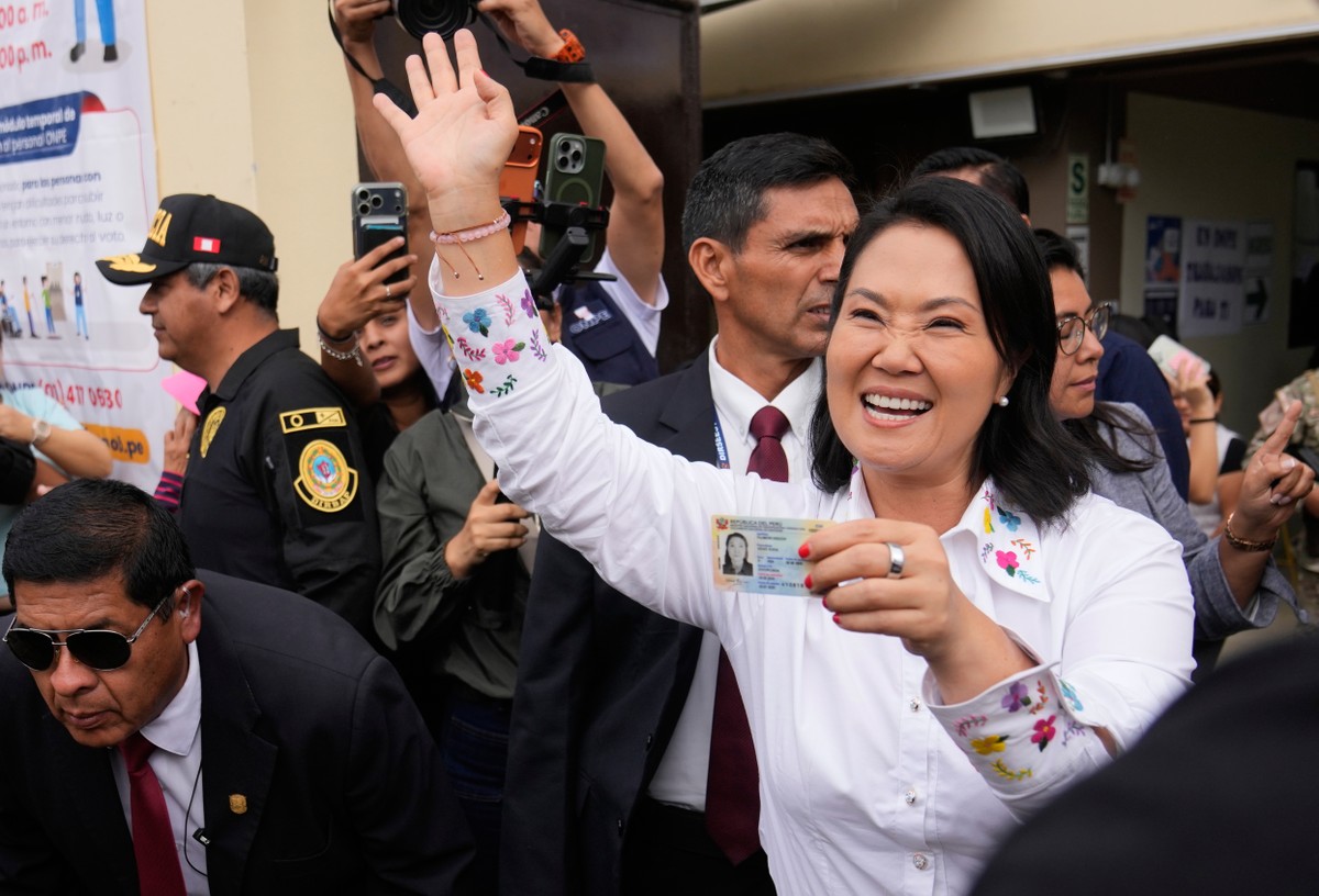 Keiko Fujimori volta a liderar a corrida presidencial no Peru após 3 dias atrás de Roberto Sánchez | Mundo