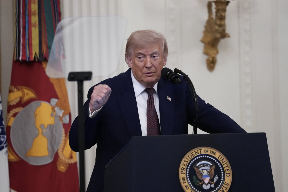 Trump reitera que Irã está "derrotado militarmente" e critica relação de democratas com Teerã