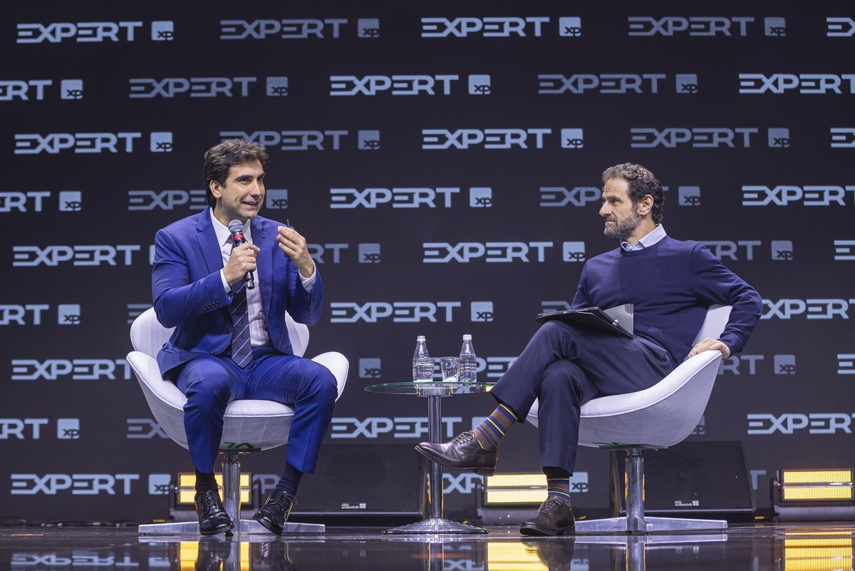 Ambiente de incerteza pede humildade na comunicação do BC, diz Galípolo | Finanças