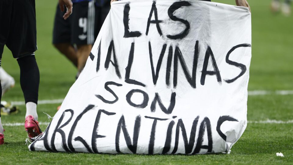 Governo Trump defende Argentina por faixa das Malvinas na Copa