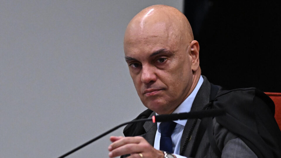 Juíza nega pedido do Brasil e dá mais prazo no caso Moraes