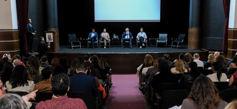 Reunião técnica debate matrizes e padrões do Saeb e do Enem