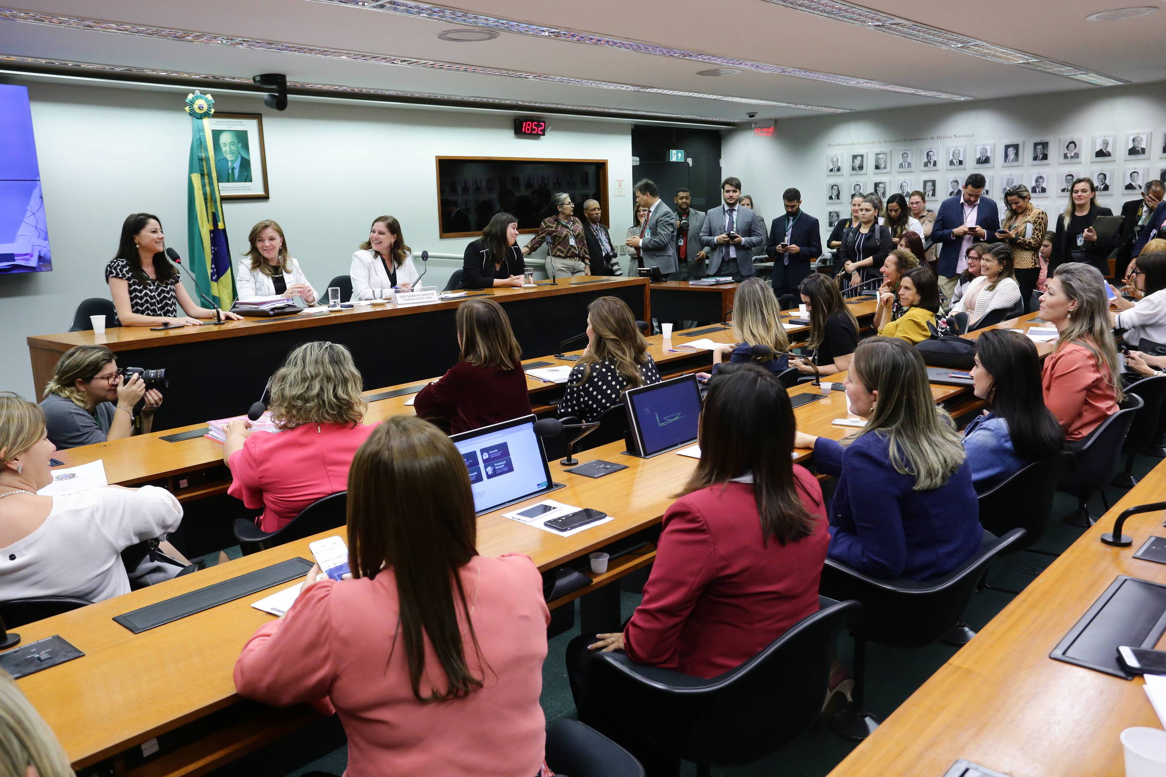 .Eleição das coordenadoras da Bancada Feminina da Câmara dos Deputados em 2019